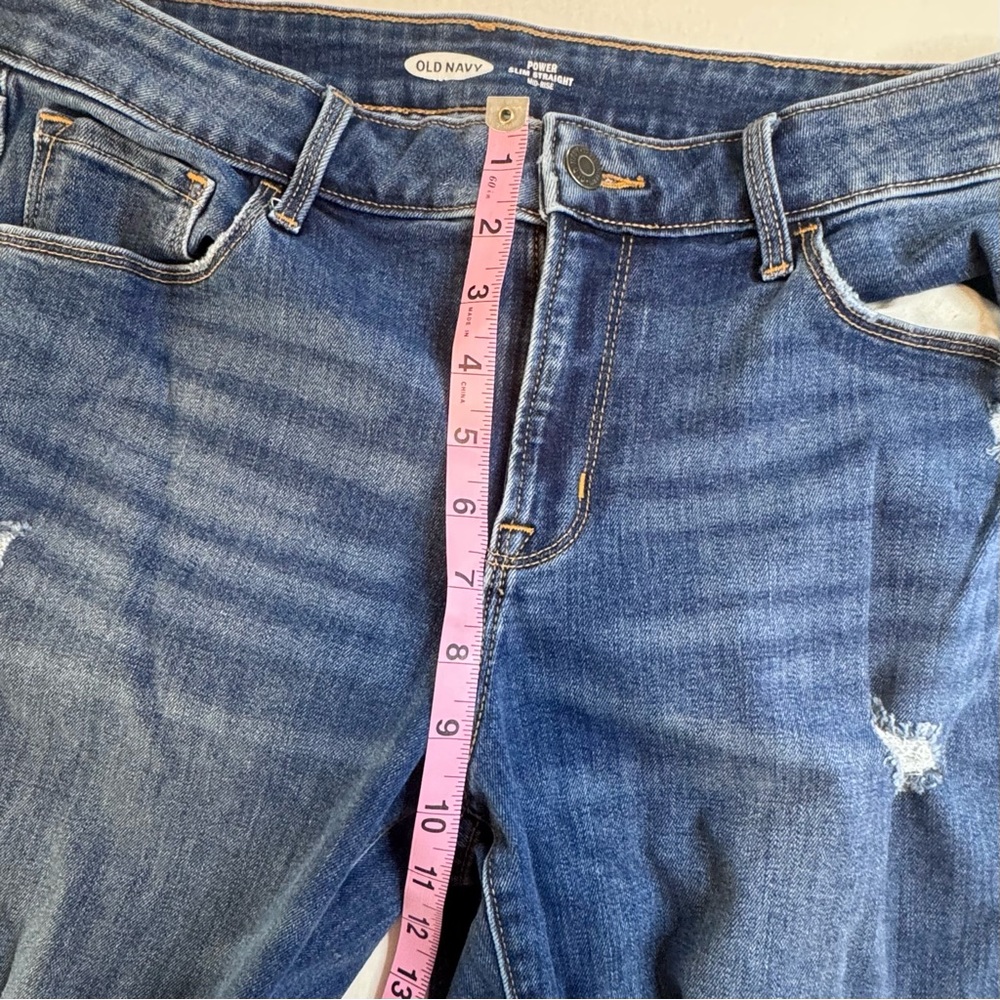 Old Navy Power Slim Straight Jeans – Women’s Size 12 – Mid-Rise Distressed Denim - Picture 6 of 11